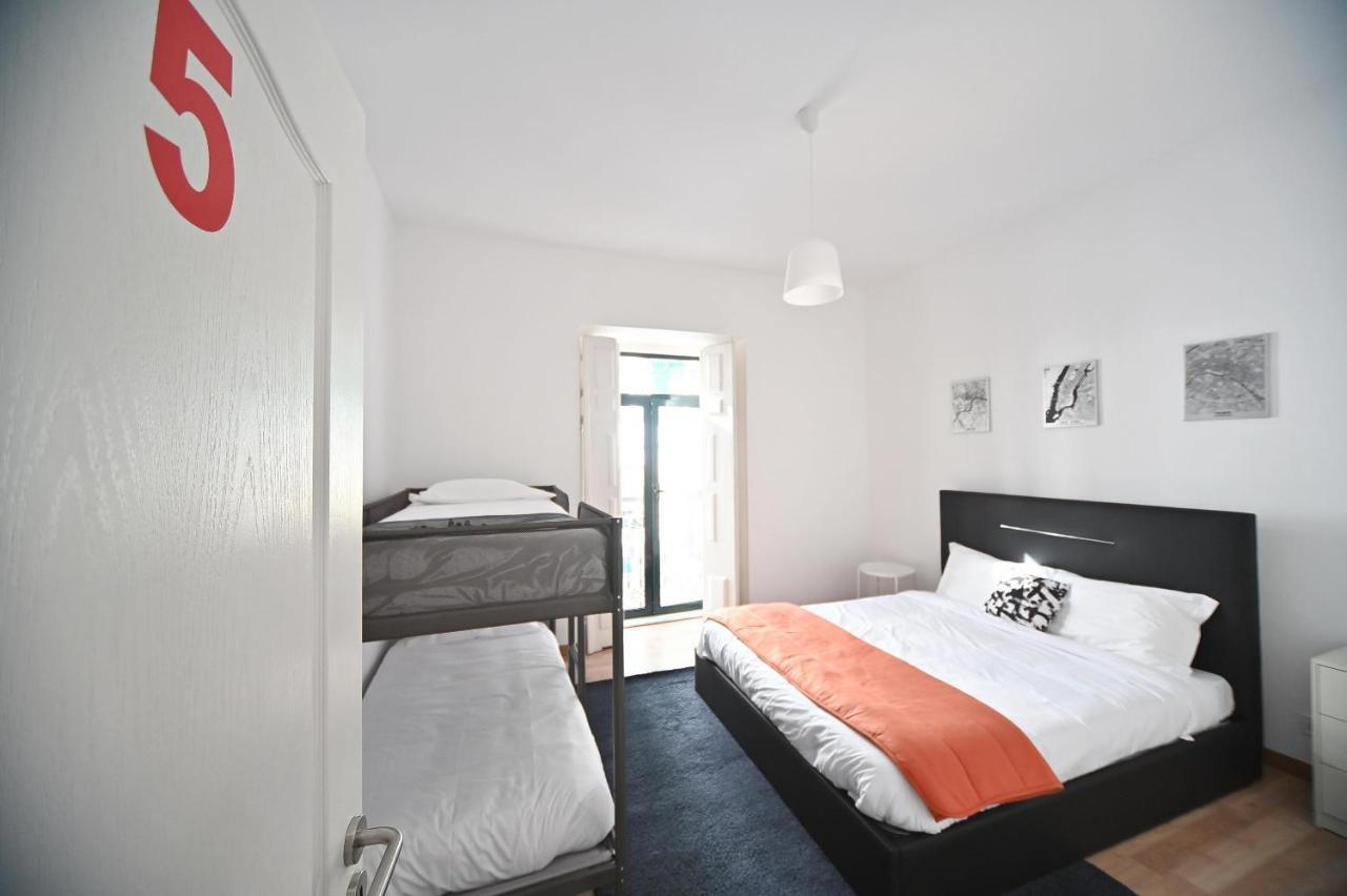7 Requinte Hostel Lisboa Extérieur photo