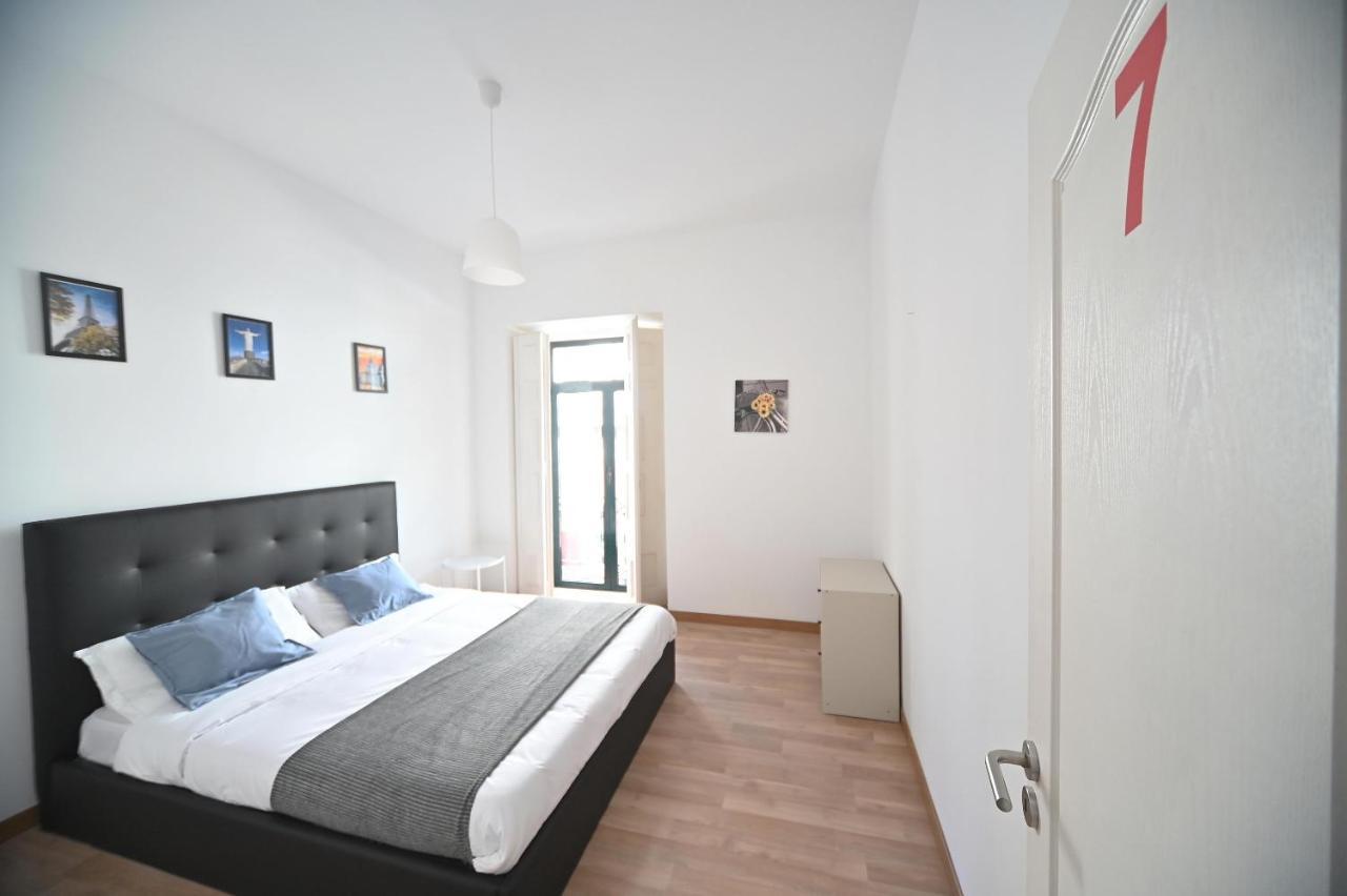 7 Requinte Hostel Lisboa Extérieur photo